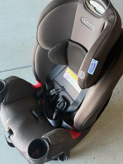 Gracias car seat