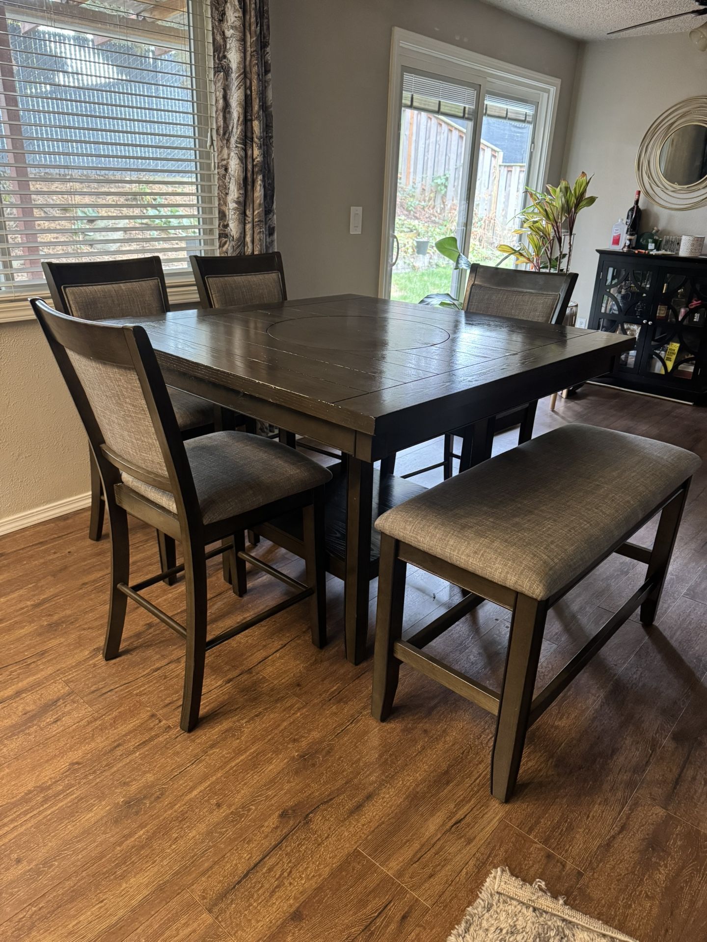 6 Piece Dining Room Table With Built In Turn Table