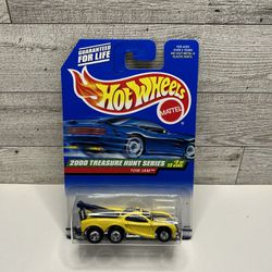 Vintage Hot Wheels Yellow ’2000  Tow Jam / Super Treasure Hunt • Die Cast Metal & plastic Parts • Made in Malaysia Real Rider Rubber Tires