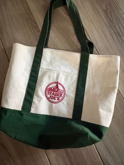 Trader Joe’s big green tote bag