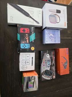 Mixed Electronics Bundle – 8 Items first to make offer takes it