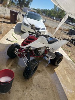 2004 Yamaha raptor 660
