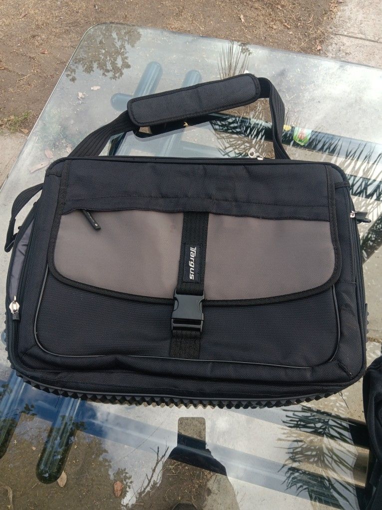 !! Laptop Bag Targus