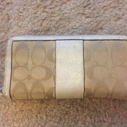 Coach wallet