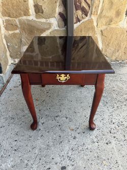 End table