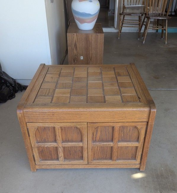 Table Cabinet