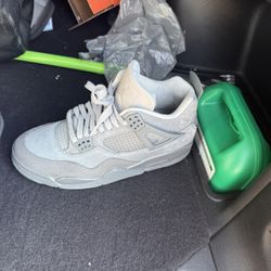 Jordan 4’s