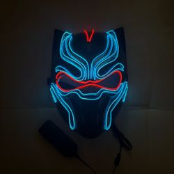 *BRAND NEW** Marvel Avengers Black Panther Light Up Mask