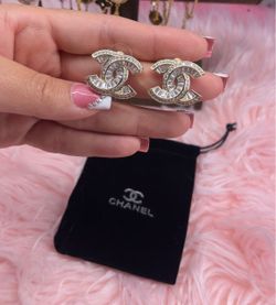 New 18k stainless steel gold comes with bag many styles