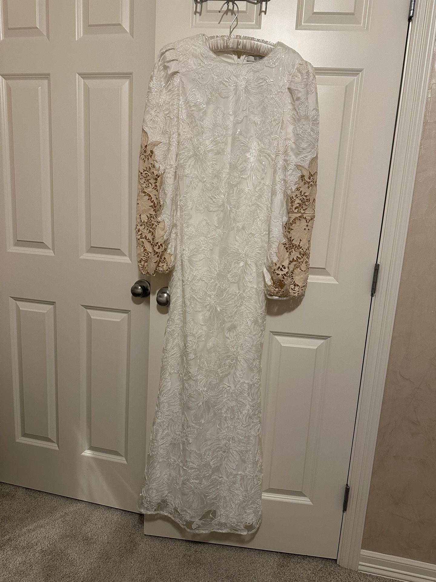 Badgley Mishka size 6 Dress