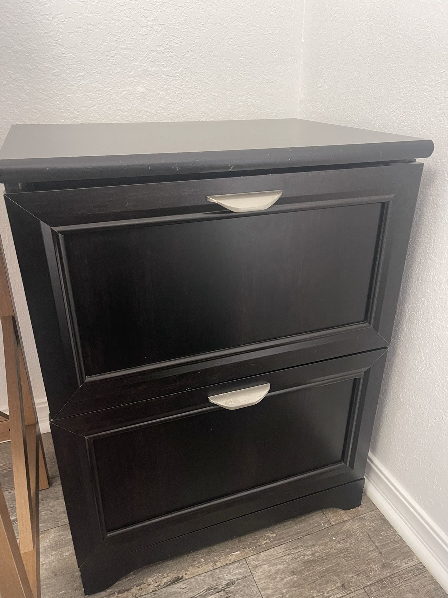 Lateral File Cabinet 30”