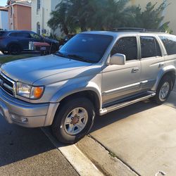 4x2 Toyota 4runner Limited.