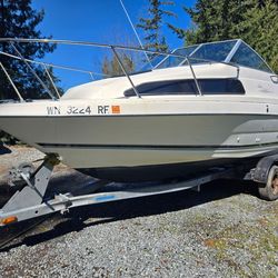 1996 Bayliner 2252 Ciera Express w/ Trailer