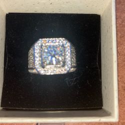 2Carat Moissanite Men’s Ring (ADJUSTABLE)