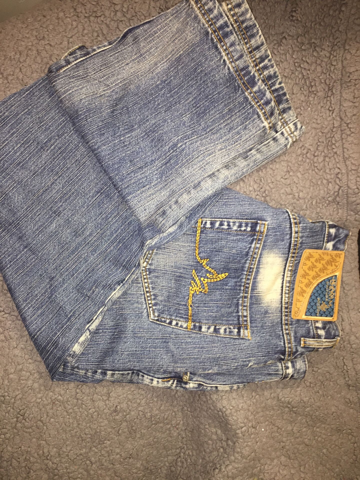Al wissam jeans