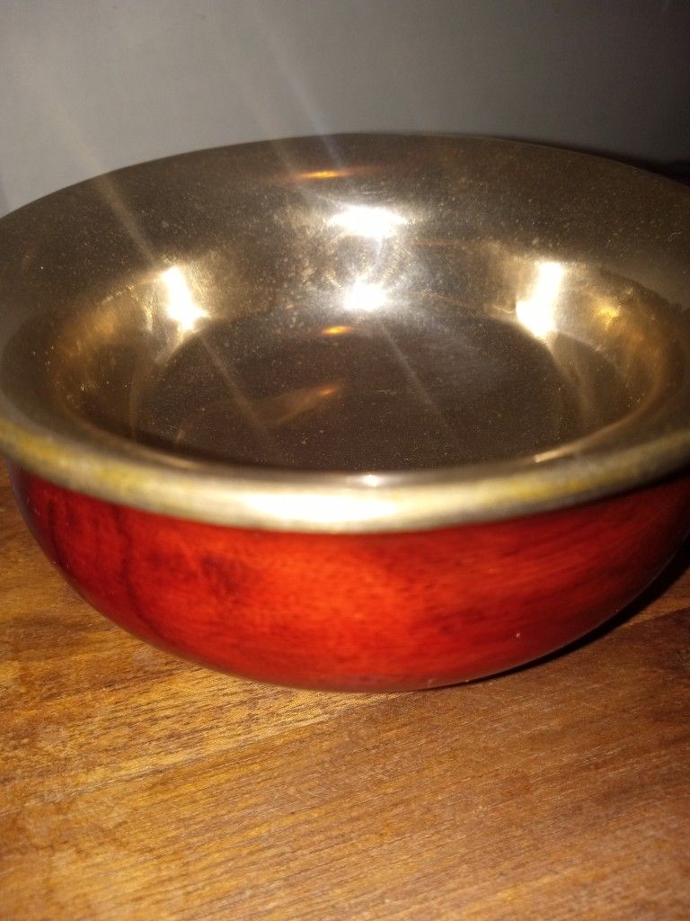 Very Very Rare Tibetan Antique Tea Bowl/Cup Made Of Burl Wood/999silver From Nepal Look Below For More Info