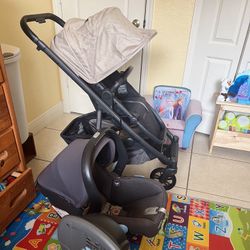 Black Uppababy Cruz V2 With Mesa Car Seat And Base And Brand New Bassinet V2