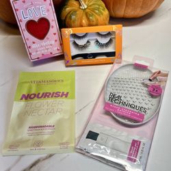 Beauty Accessories Lashes and Face Mask