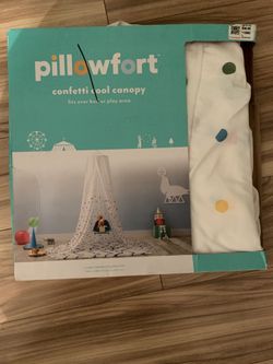Pillowfort canopy