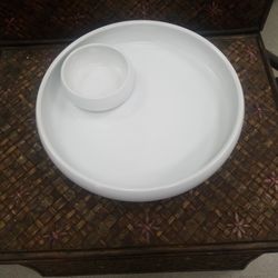 Crate And Barrel Chips And Dip Platter , 12.5 Diameter