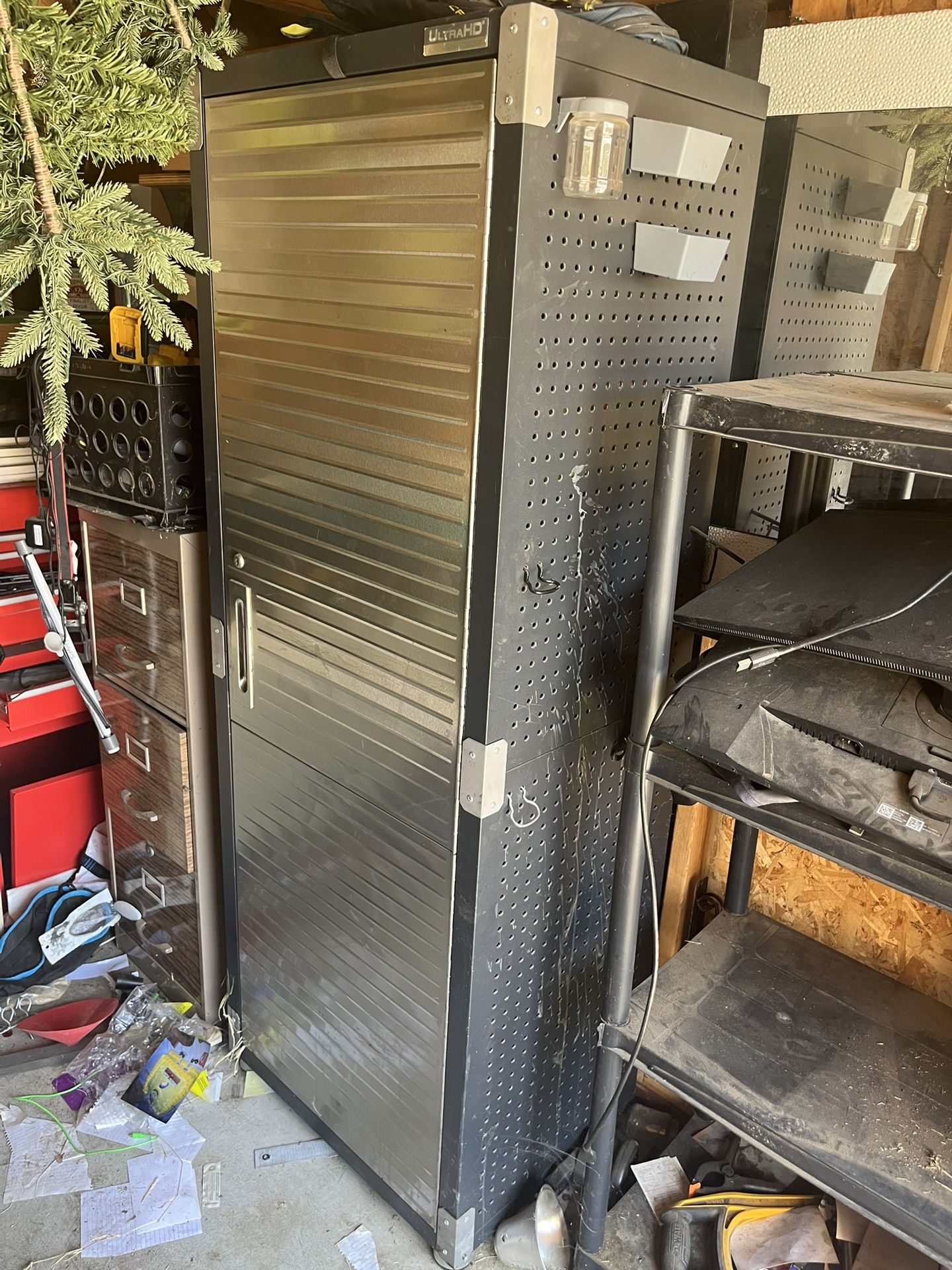 Tool Metal Storage 