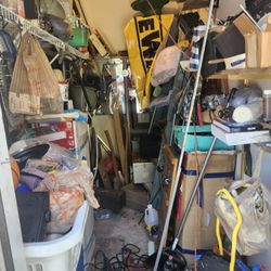 Storage For Sale, Bodega Se Vende