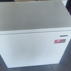7cu.ft. Frigidaire Chest Freezer