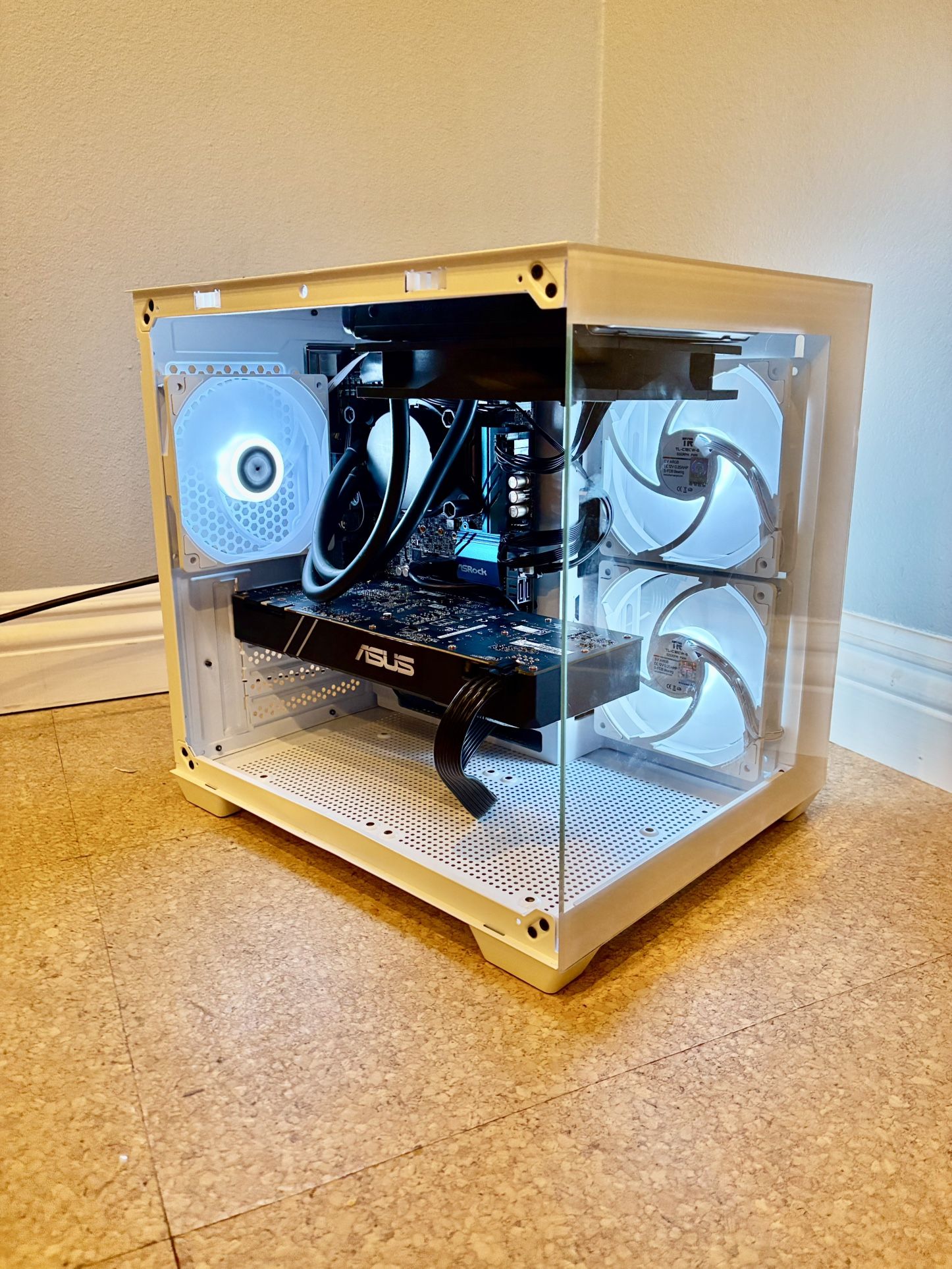 White Gaming PC - Intel Core i7 - Nvidia GTX 1070