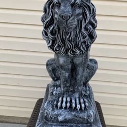 3 foot tall, stone, color, lion statue