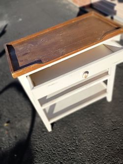 Wooden Shelf With Drawer 
