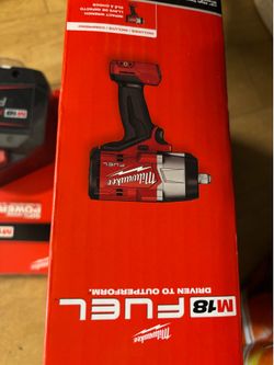 Milwaukee M18 1/2 in High impact wrench 125$