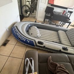 Excursions 4 Inflatable Boat