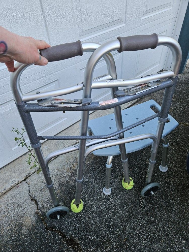 Foldable Walker