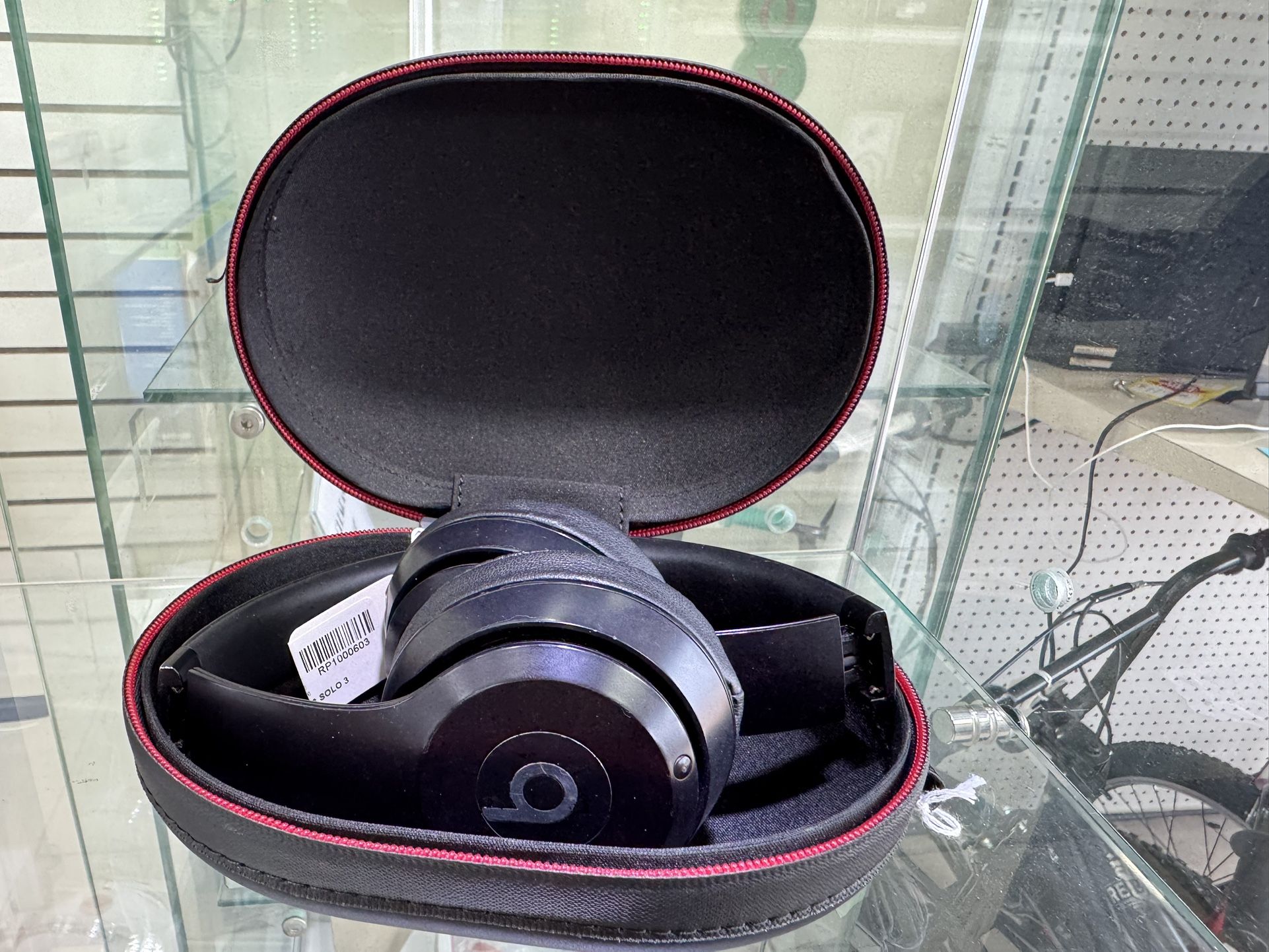 HEADPHONES BEATS SOLO 3