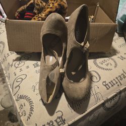 Charlotte Russe #9 Used Wedge