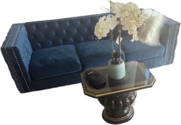Lovely black solid coffee table with gold Greek print.