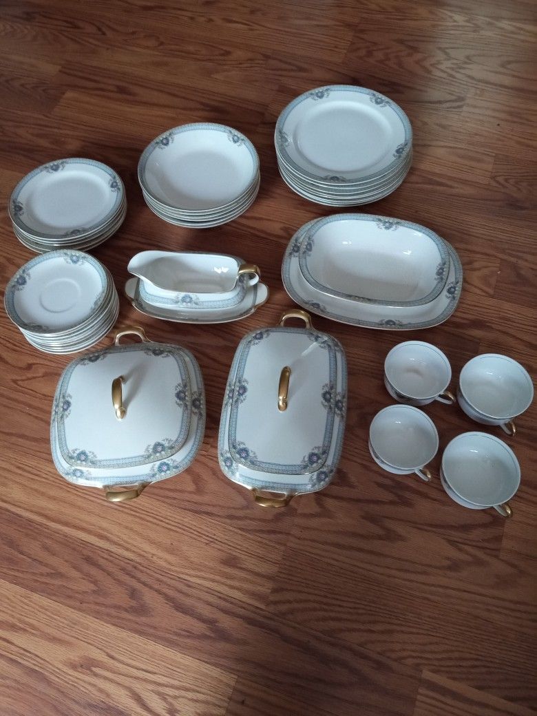 Antique Carrollton China Set