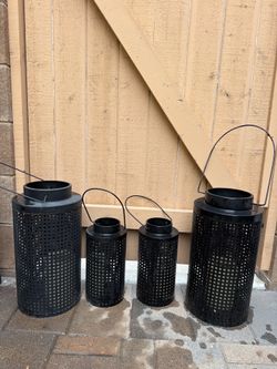 Set of 4 Black Outdoor Hurricane Candle Holders / Lanterns