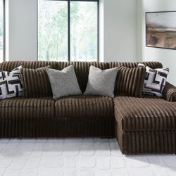 2 Piece Sofa With Chaise