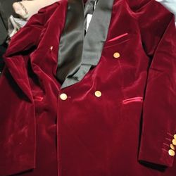 Woman's Jacket Ask $10