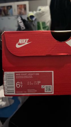 Nike youth