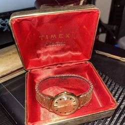 Good conditionTimex  (185)