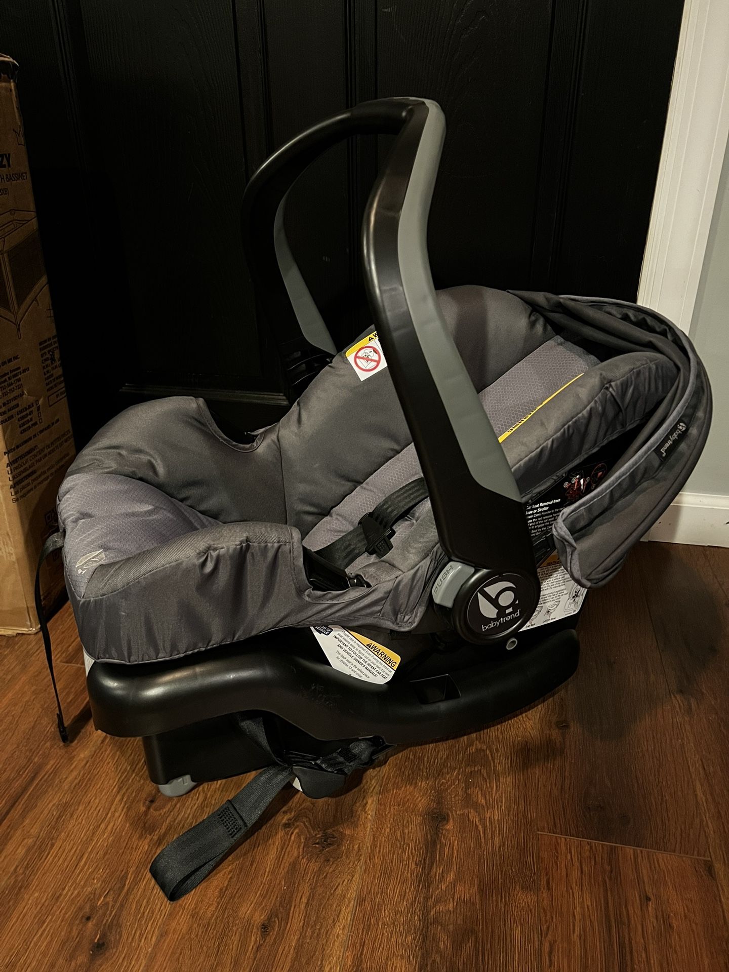 Baby Car Seat, Mini Crib, Stroller, Pack N Play, Bassinet