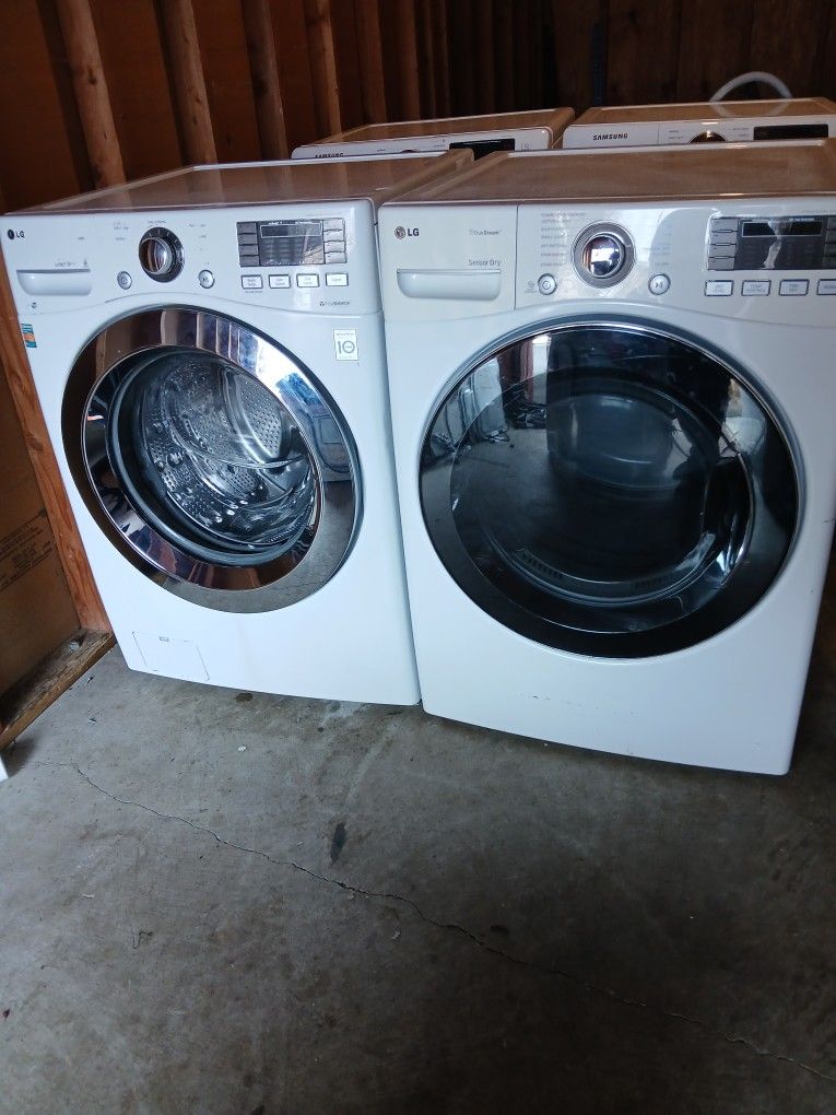 Lg Washer And Electric Dryer