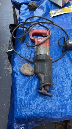 Milwaukee corded variable speed orbital super sawzall