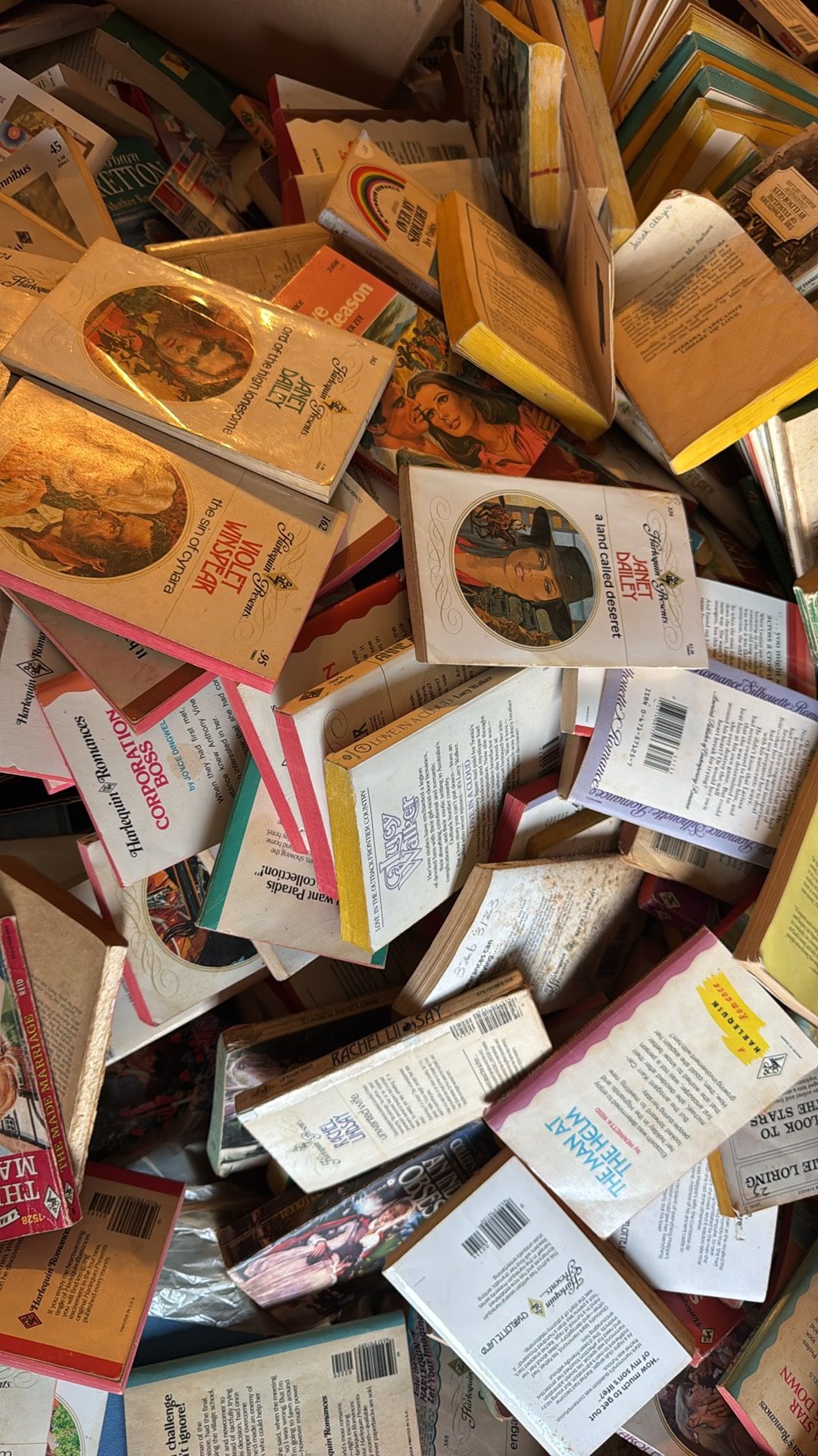 Hundreds Of Old Romance Novels