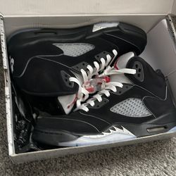 Metalic Jordan 5s // 7y