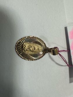 10k Virgin Mary Oval Medal Pendant