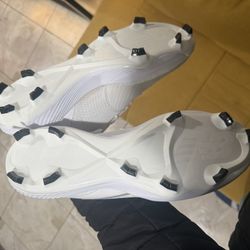 New Balance,cleate  Shoe 