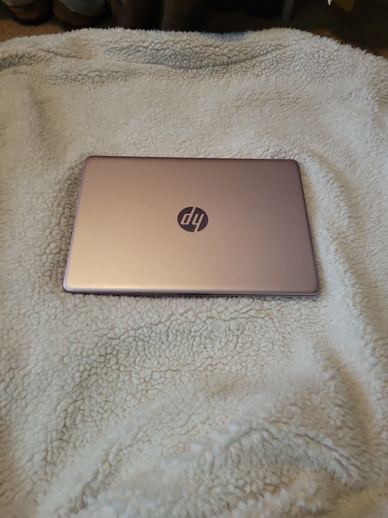 HP 14" HD Celeron N4020 1.1GHz Intel Laptop